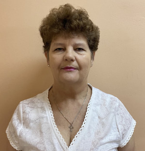 Помощник воспитателя Бирюкова Елена Серафимовна Помощник воспитателя Бирюкова Елена Серафимовна